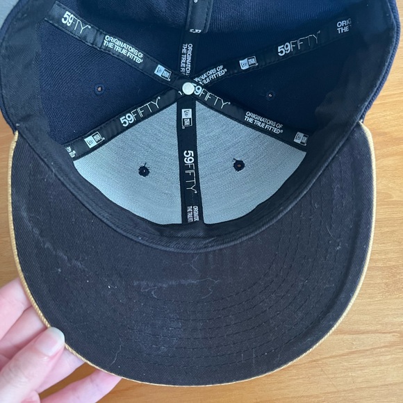 Houston Astros New Era Cooperstown Collection Fitted Hat - Picture 7 of 8